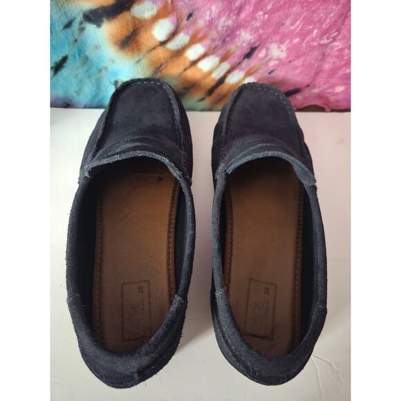 Zara Basic Collection Women's Navy Blue Slip On Loafers Size 7 EU 38 - Picture 5 of 14